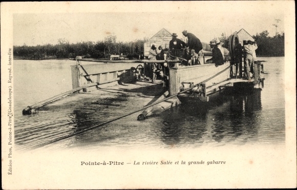KP Pointe a Pitre Guadeloupe, La riviere Salée, grande gabarre, prom linowy