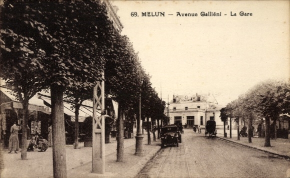 Ak Melun Seine et Marne, Avenue Gallieni, Gare