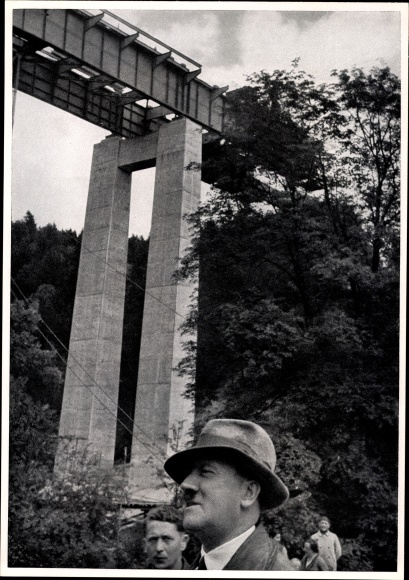 Collective picture Adolf Hitler, Mangfallbrücke, summer 1935, collective work no. 15 picture 118