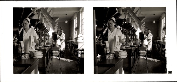 Stereo image photo &quot;The NS model companies 1937-38&quot; No. 266, Ogo coffee roastery Bremen