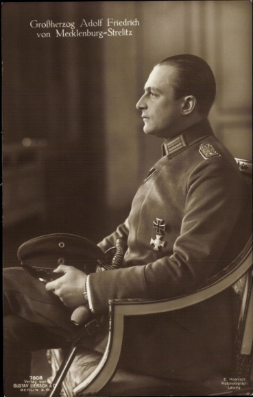 Ak Großherzog Adolf Friedrich von Mecklenburg Strelitz, Sitzportrait, Uniform, Liersch 7808