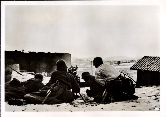 Photo German MG posts advancing in Norway, April 1940, II WW, Wehrmacht