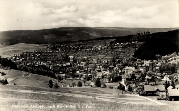 Ak Klingenthal in het Vogtland van Saksen, panoramisch uitzicht, Aschberg