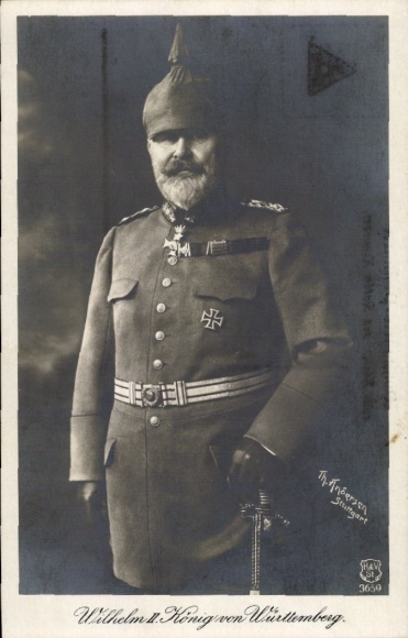 Postcard Wilhelm II, King of Württemberg, portrait in uniform