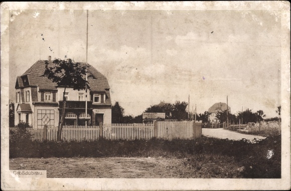 Ansichtkaart Großdubrau in Saksen, straatgedeelte, villa, bedrijf