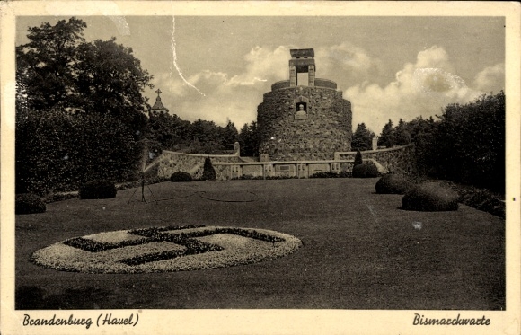 Postcard Brandenburg an der Havel, Bismarckwarte, war memorial, swastika