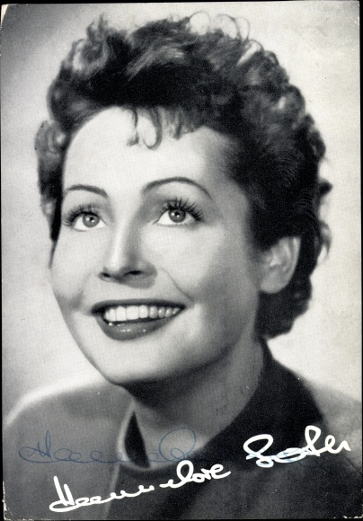 Postcard actress Hannelore Schroth, portrait, autograph