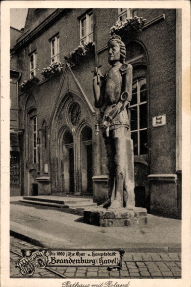 Postcard Brandenburg an der Havel, Town Hall with Roland, Statue, Architecture, City of Brandenburg