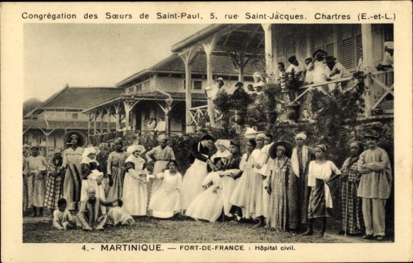 Ak Fort de France Martinique, Congrégation des Sœurs de Saint-Paul, Hôpital civil, Gruppenfoto...