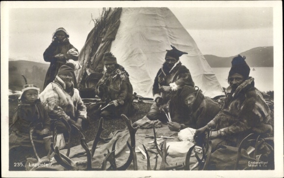 Postcard Lappland, group in front of a tent, reindeer antlers