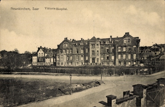 Ak Neunkirchen im Saarland, Viktoria-Hospital