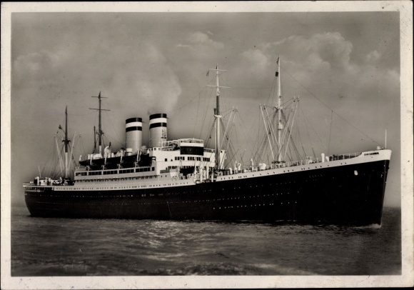 PC express steamer Hansa, North German Lloyd Bremen, photographer Hans Hartz