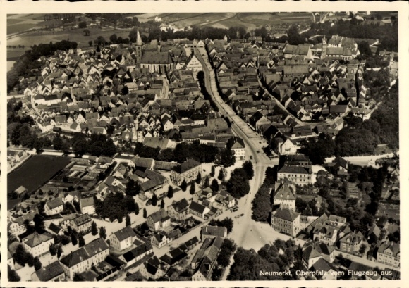 Ak Neumarkt in der Oberpfalz, Fliegeraufnahme