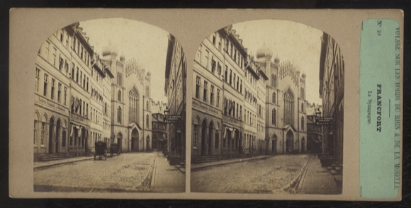 Spatial image Single image Street, row of houses with synagogue