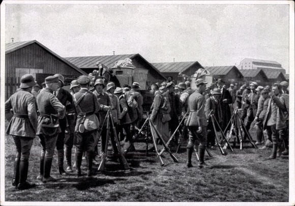 Sammelbild Deutschland erwacht 16, SA alarmbereit gg. Marxisten, München Oberwiesenfeld 1. Mai 1923