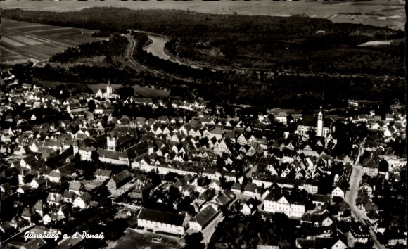 Ak Günzburg an der Donau Schwaben, Fliegeraufnahme