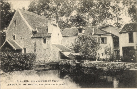 CPA Moulin de Jarcy Essonne, vue prise sur le pont