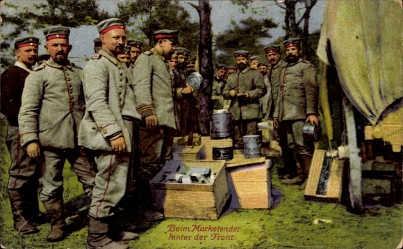 Ak Deutsche Soldaten beim Marketender hinter der Front, I. WK