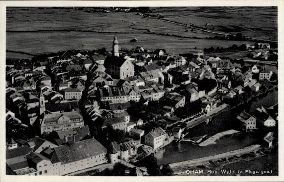 Ak Cham in de Opper-Palts, luchtfoto