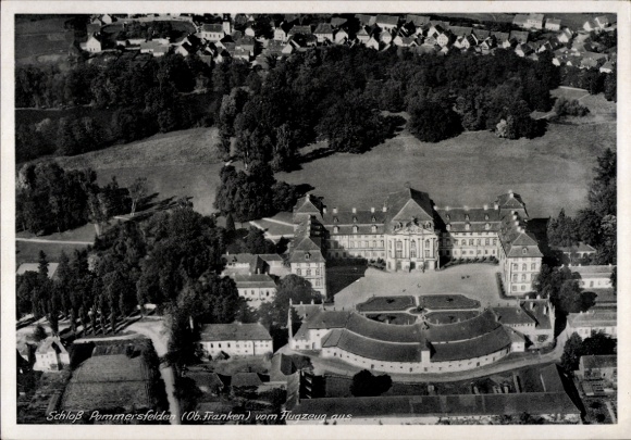 Ak Pommersfelden in Oberfranken, Fliegeraufnahme