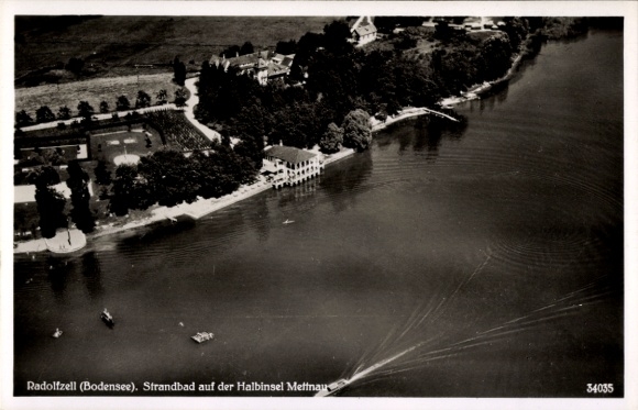 Ak Mettnau Radolfzell am Bodensee, Radolfzell Bodenmeer, strand op het schiereiland Mettnau, luchtfoto