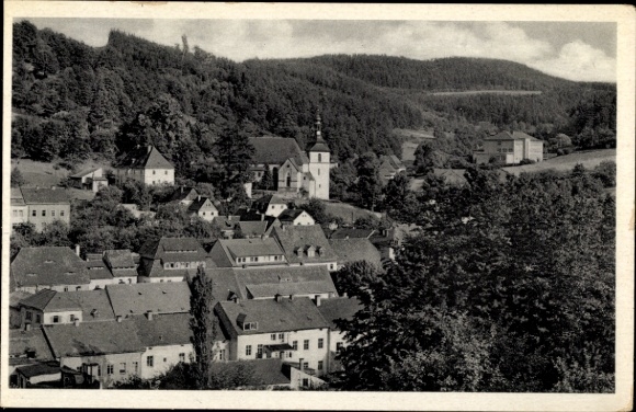 Ak Bad Gottleuba in Saksen, uitzicht op een kerk, huizen, landschap, boombossen