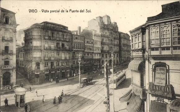 Ak Vigo Galicien Spanien, Vista parcial de la Puerta del Sol, Straßenbahn, Lancria