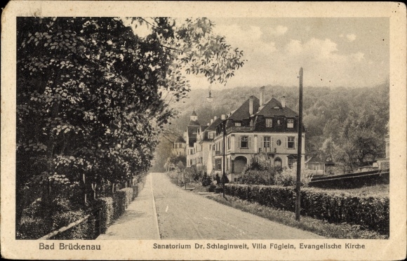 Postcard Bad Brueckenau im Sinntal Unterfranken, Sanatorium Dr. Schlaginwelt, Villa Füglein, church