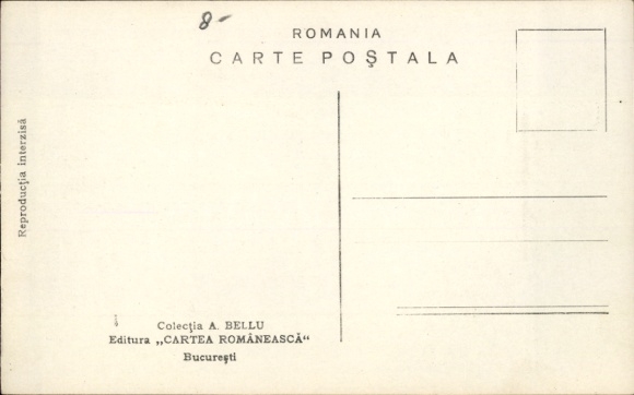 Postcard Romania Man in Romanian costume, shepherd, sheep