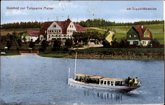 Postcard Malter Dippoldiswalde in the Eastern Ore Mountains, inn at the Malter dam, boat