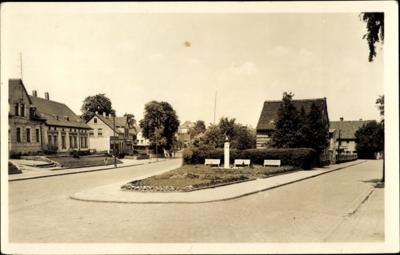 Foto Ak Helbra in Sachsen Anhalt, Straßenpartie