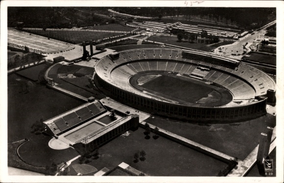 KP Berlin Charlottenburg Westend, Reichssportfeld, Stadion Olimpijski, zdjęcie lotnicze