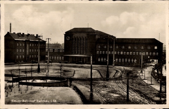 Postcard Zwickau in Saxony, train station