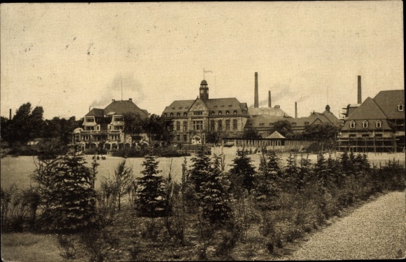 Postcard Leverkusen in North Rhine-Westphalia, view of the administration building, paint factory Fr. Bayer