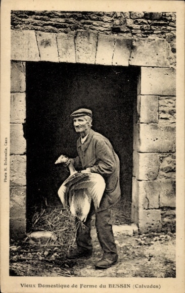 CPA Bessin Calvados, Vieux Domestique de Ferme