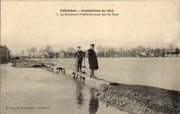 PC Colombes Hauts de Seine, Inondations de 1910, Le Boulevard d'Achères coupé par les Eaux