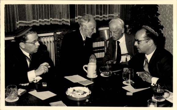 Postcard Nieder Ramstadt Mühltal in the Odenwald, men's group, 4 people sitting at a table and...