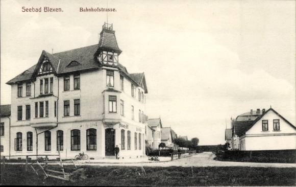 Postcard Blexen Nordenham in Oldenburg, Bahnhofstraße, Hotel zur Post