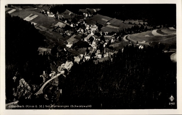 Ak Gütenbach im Schwarzwald, Luftaufnahme von Gütenbach, Schwarzwald, Dörfer und Felder