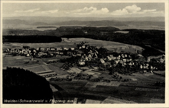 Ak Weiden Dornhan im Schwarzwald, Luftaufnahme von Weiden, Schwarzwald, ländliche Landschaft,  Da