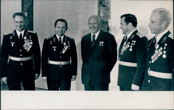 Photo Chairman Podgorny, award for cosmonauts Popovich, Artyukhin, Sarafanov, Djomin
