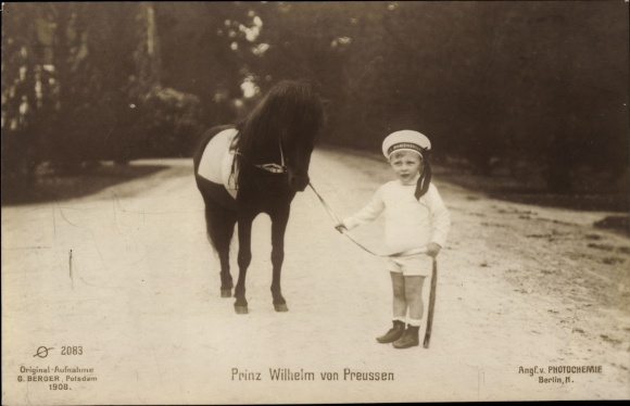Ansichtkaart Prins Wilhelm van Pruisen, matrozenhoed, pony