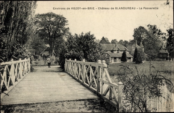 KP Rozoy w Brie Seine et Marne, Chateau de Blandureau, La Passerelle