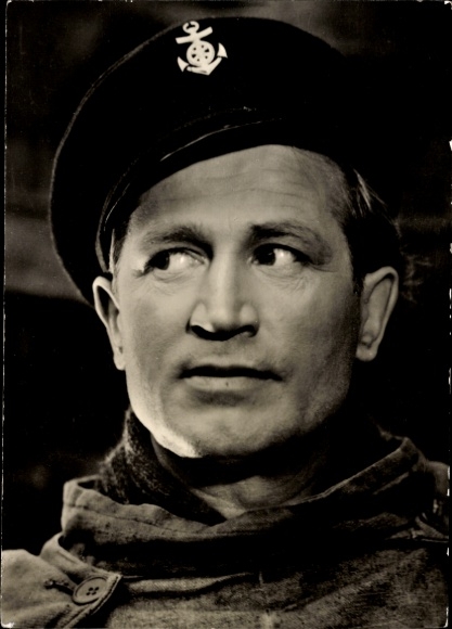 Postcard Actor Wilhelm Koch Hooge, Portrait, Peaked Cap