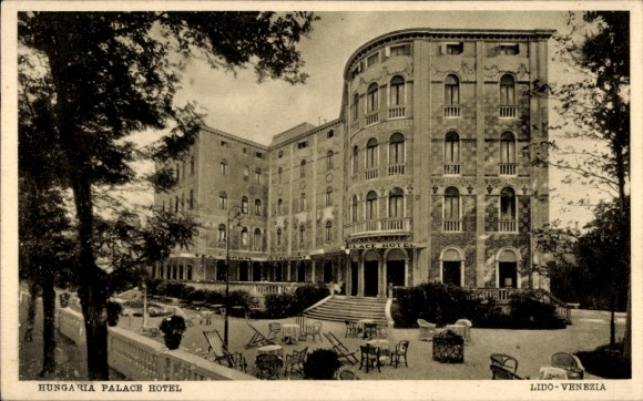 Postcard Lido di Venezia Veneto, Hungaria Palace Hotel, elegant architecture, gardens, seating