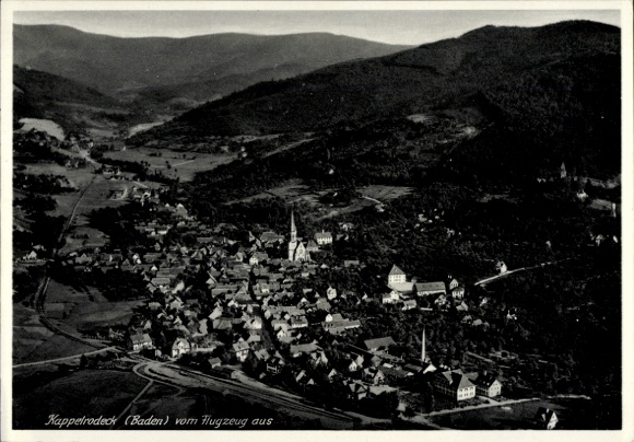 Postcard Kappelrodeck in the Black Forest, aerial view of Kappelrodeck, mountains and houses, church visible