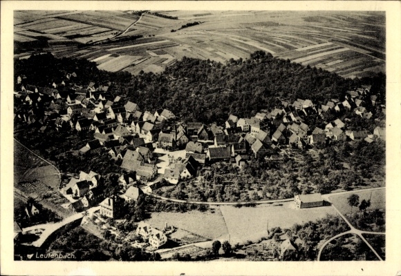 Ak Leutenbach in der Fränkischen Schweiz, Fliegeraufnahme