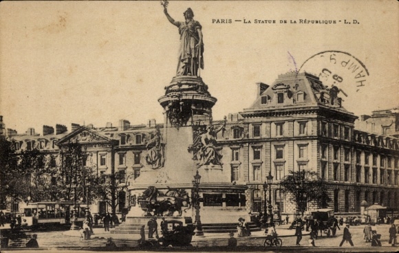 Ak Paris III, het standbeeld van de Republiek