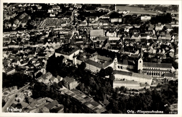 Ak Freising in Oberbayern, Innenstadt, Fliegeraufnahme
