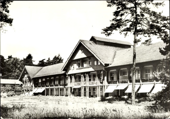 Postcard Sommerfeld Kremmen in Brandenburg, Hellmuth-Ulrici Clinic, historic architecture, surrounded...